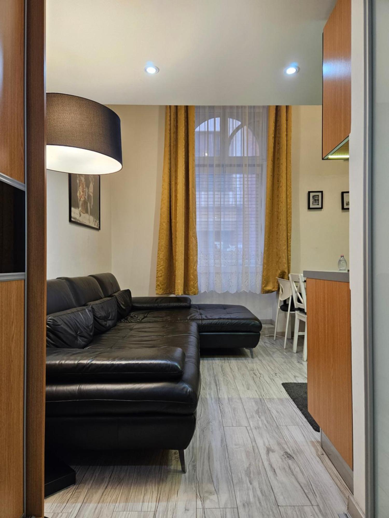 Walkway Apartment Deluxe 布达佩斯 外观 照片