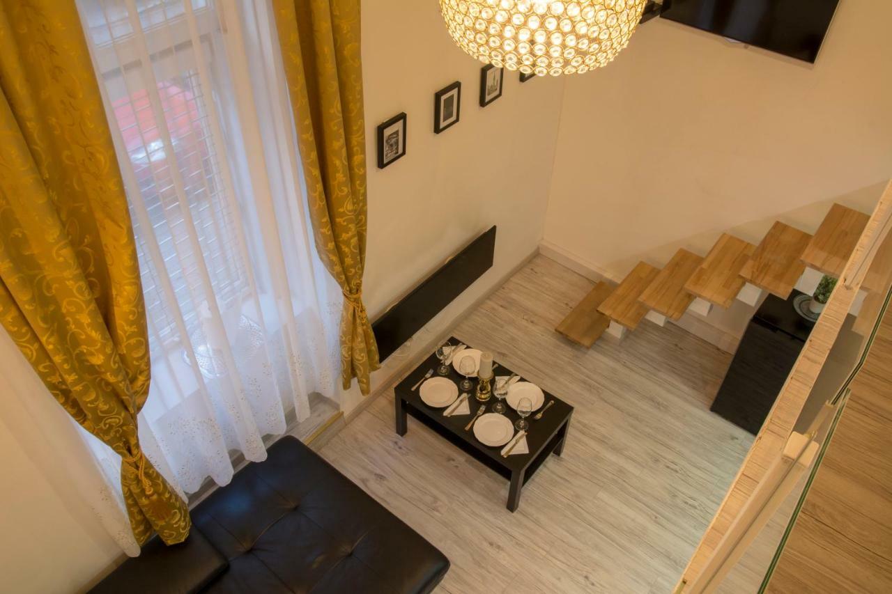Walkway Apartment Deluxe 布达佩斯 外观 照片